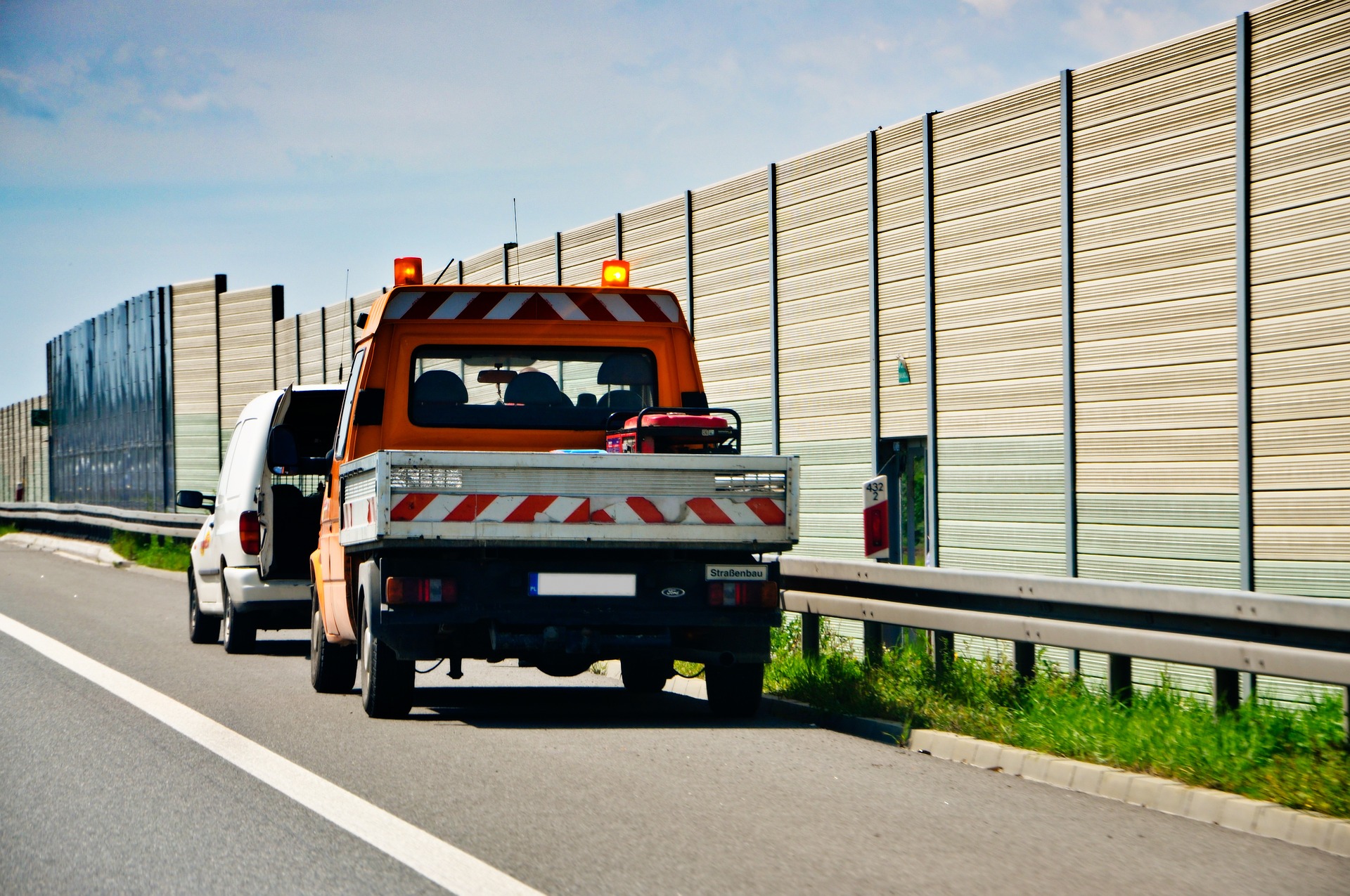 Fermata Di Emergenza In Autostrada: Come Comportarsi | Gazzetta.it