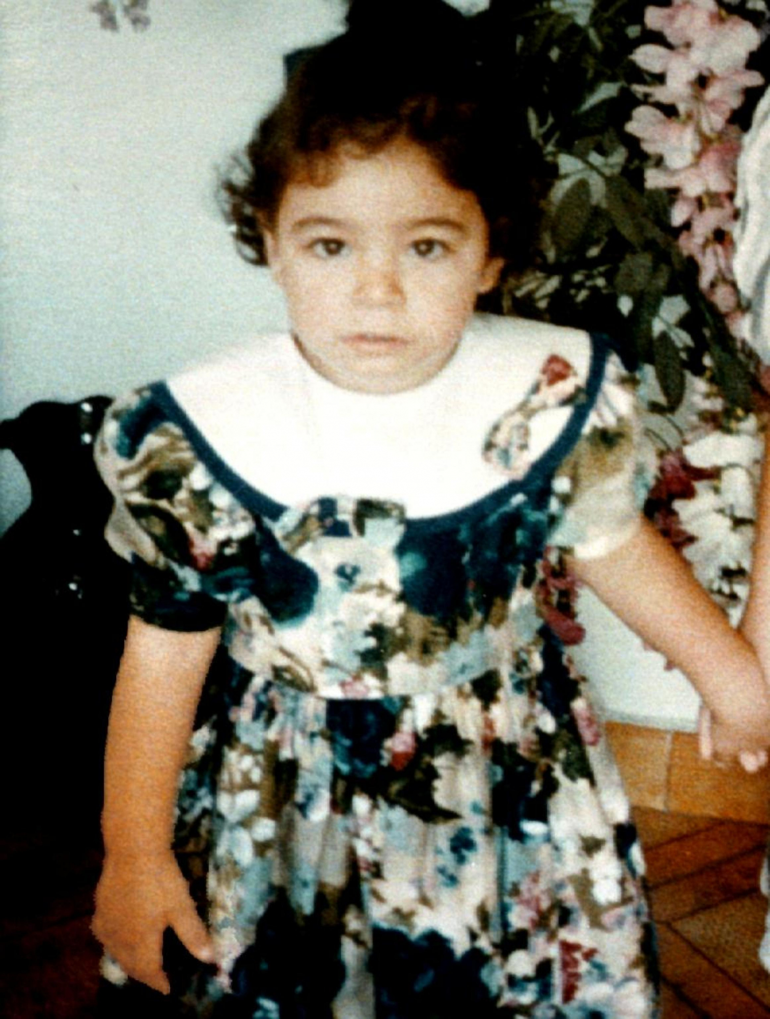 Angela Celentano in una foto scattata poco tempo prima della sua sparizione nell' agosto 1996.      CIRO FUSCO-ARCHIVIO / ANSA
