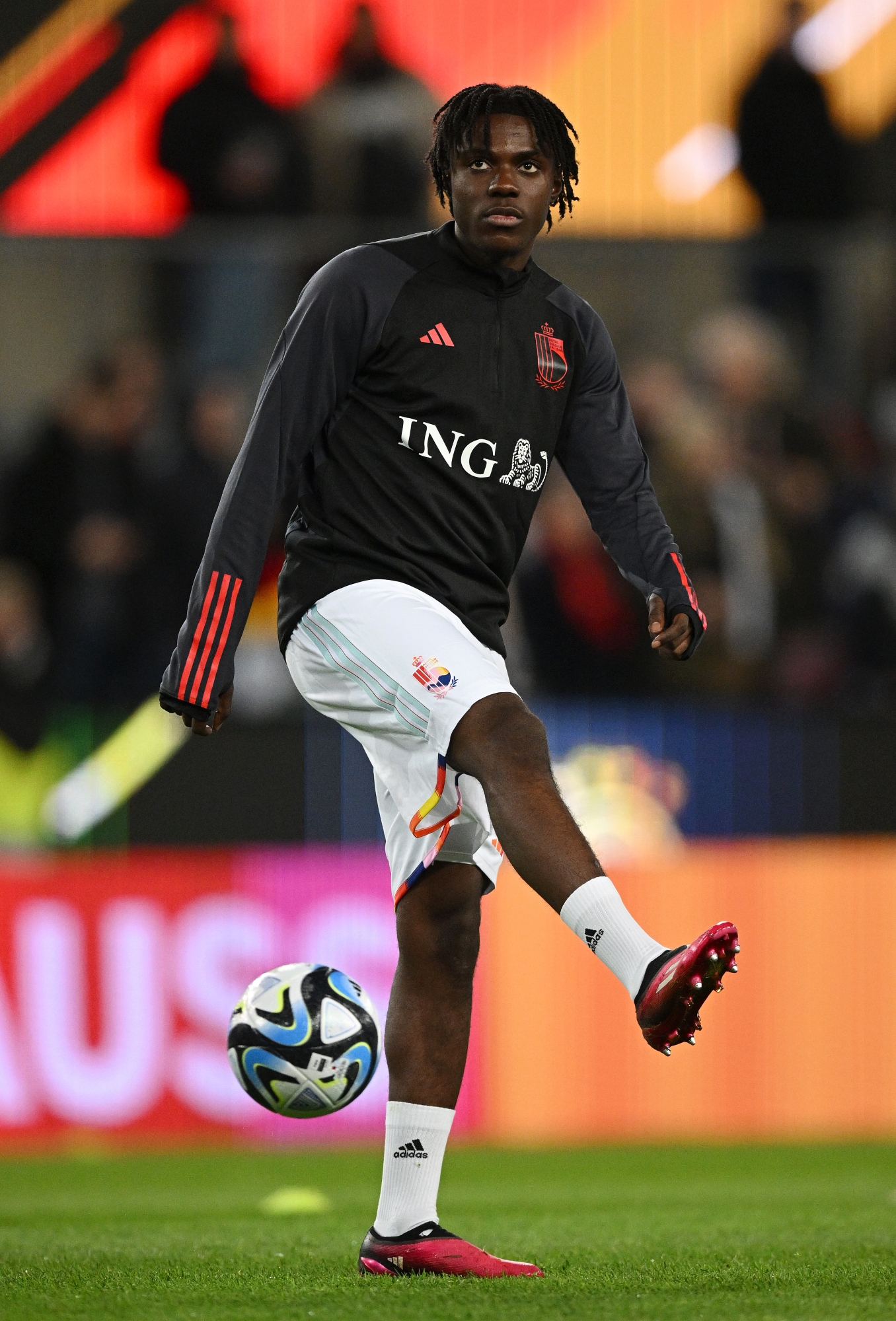 COLOGNE, GERMANY - MARCH 28: Johan Bakayoko of Belgium warms up prior to the international friendly match between Germany and Belgium at RheinEnergieStadion on March 28, 2023 in Cologne, Germany. (Photo by Stuart Franklin/Getty Images)