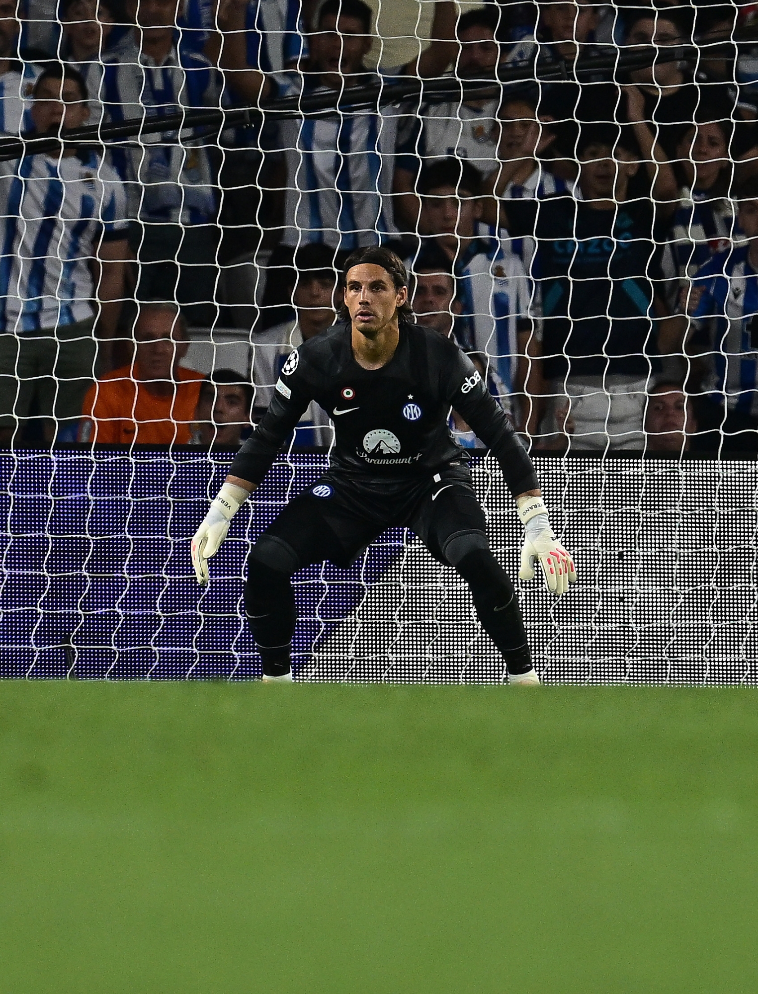 SAN SEBASTIAN, SPAIN - SEPTEMBER 20:  Yanno Sommer of FC Internazionale in action during the UEFA Champions League match between Real Sociedad and FC Internazionale  at Reale Arena on September 20, 2023 in San Sebastian, Spain. (Photo by Mattia Ozbot - Inter/Inter via Getty Images)