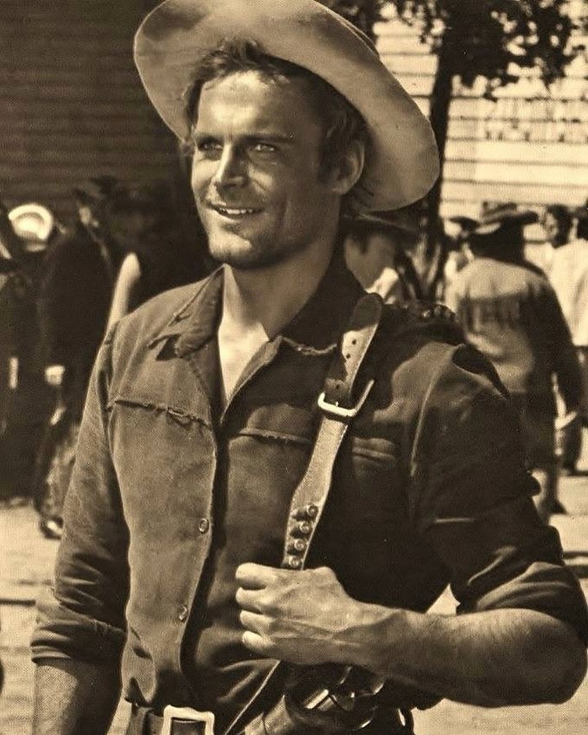 Terence Hill - Figure 2