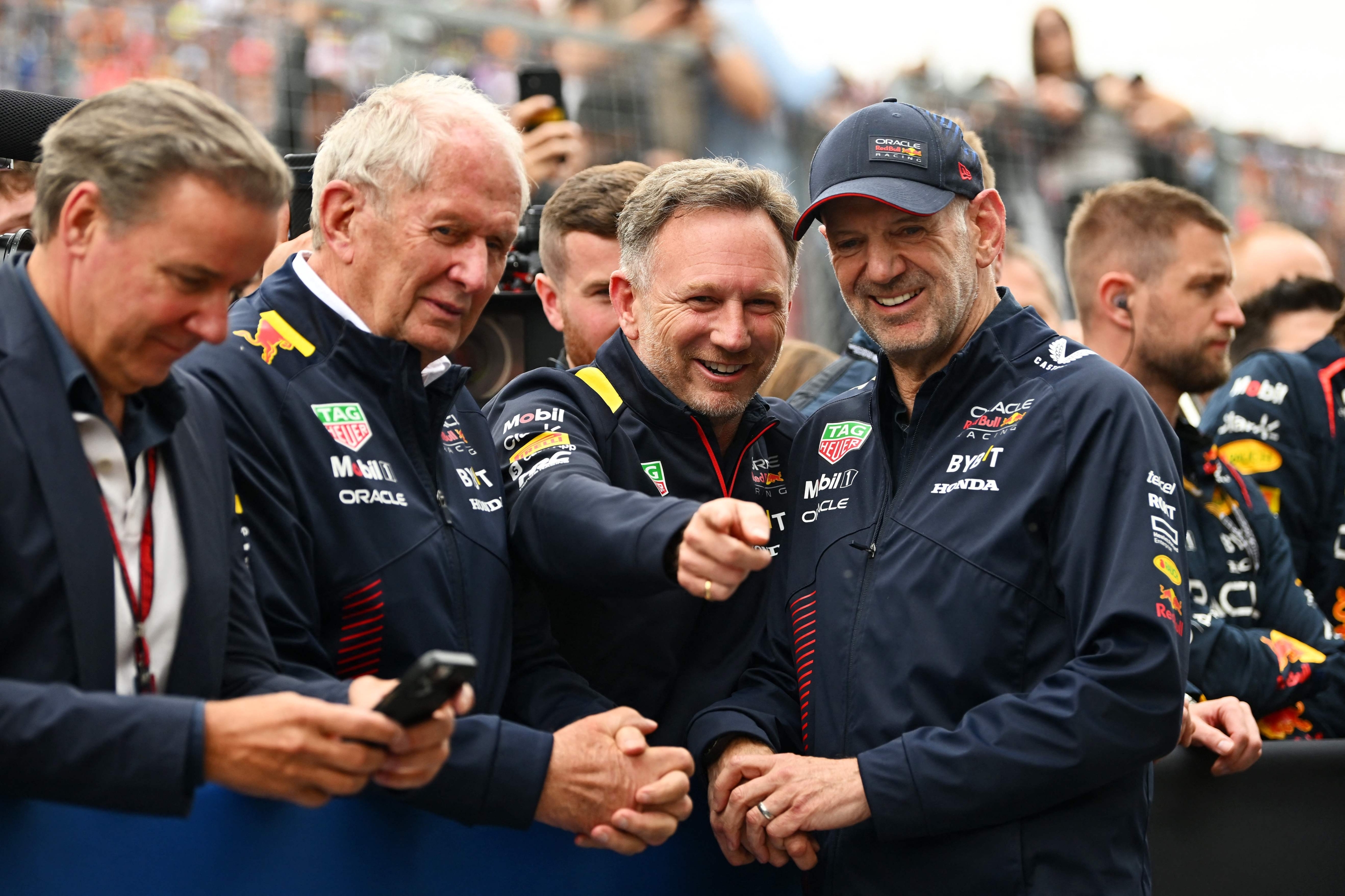 MONTREAL, QUEBEC - JUNE 18: Red Bull Racing Team Consultant Dr Helmut Marko, Red Bull Racing Team Principal Christian Horner and Adrian Newey, the Chief Technical Officer of Red Bull Racing celebrate in parc ferme during the F1 Grand Prix of Canada at Circuit Gilles Villeneuve on June 18, 2023 in Montreal, Quebec.   Dan Mullan/Getty Images/AFP (Photo by Dan Mullan / GETTY IMAGES NORTH AMERICA / Getty Images via AFP)
