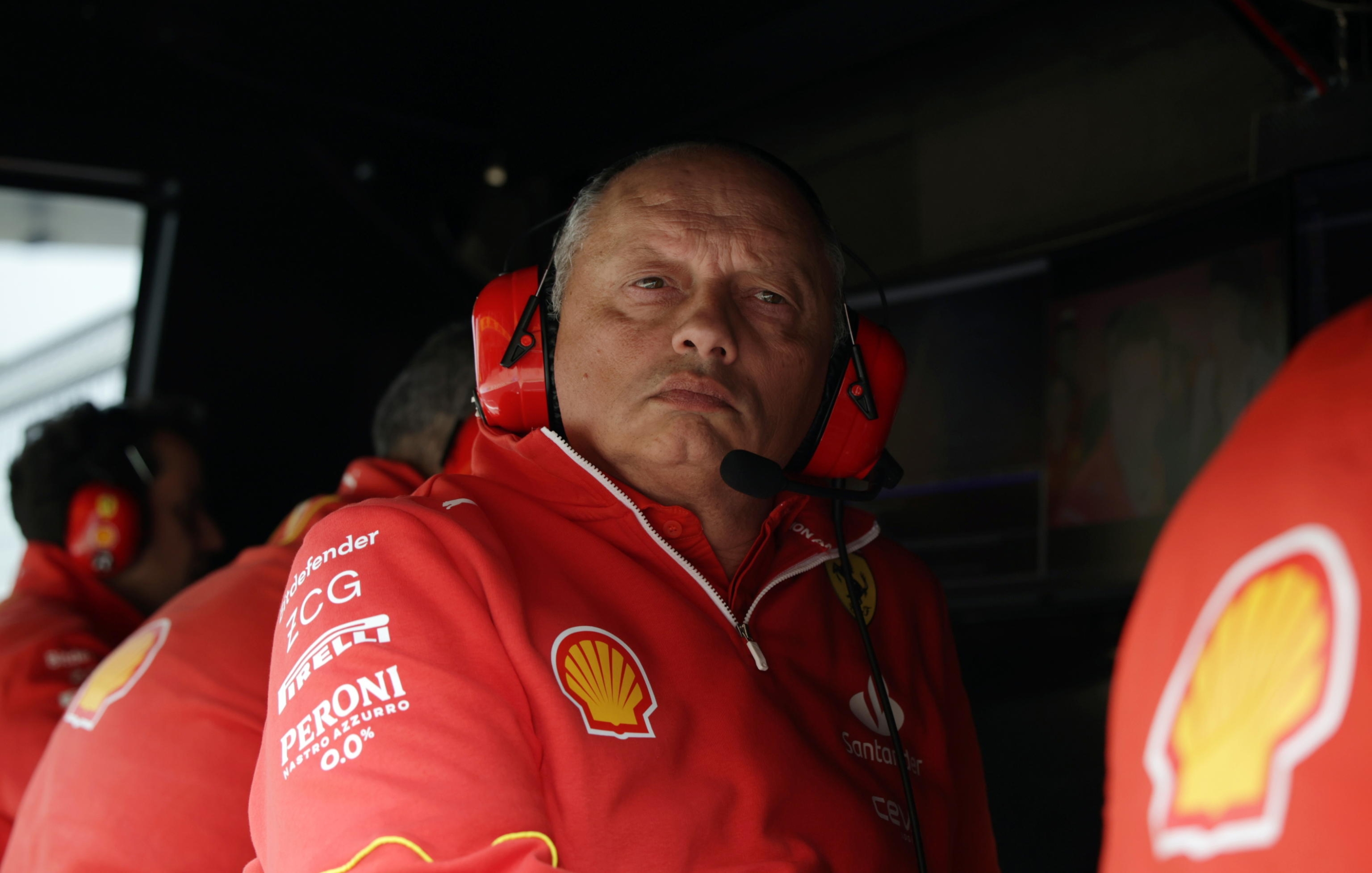 epa11289708 Scuderia Ferrari team principal Frederic Vasseur looks on during the Qualifying for the Formula One Chinese Grand Prix, in Shanghai, China, 20 April 2024. The 2024 Formula 1 Chinese Grand Prix is held at the Shanghai International Circuit racetrack on 21 April after a five-year hiatus.  EPA/ANDRES MARTINEZ CASARES / POOL