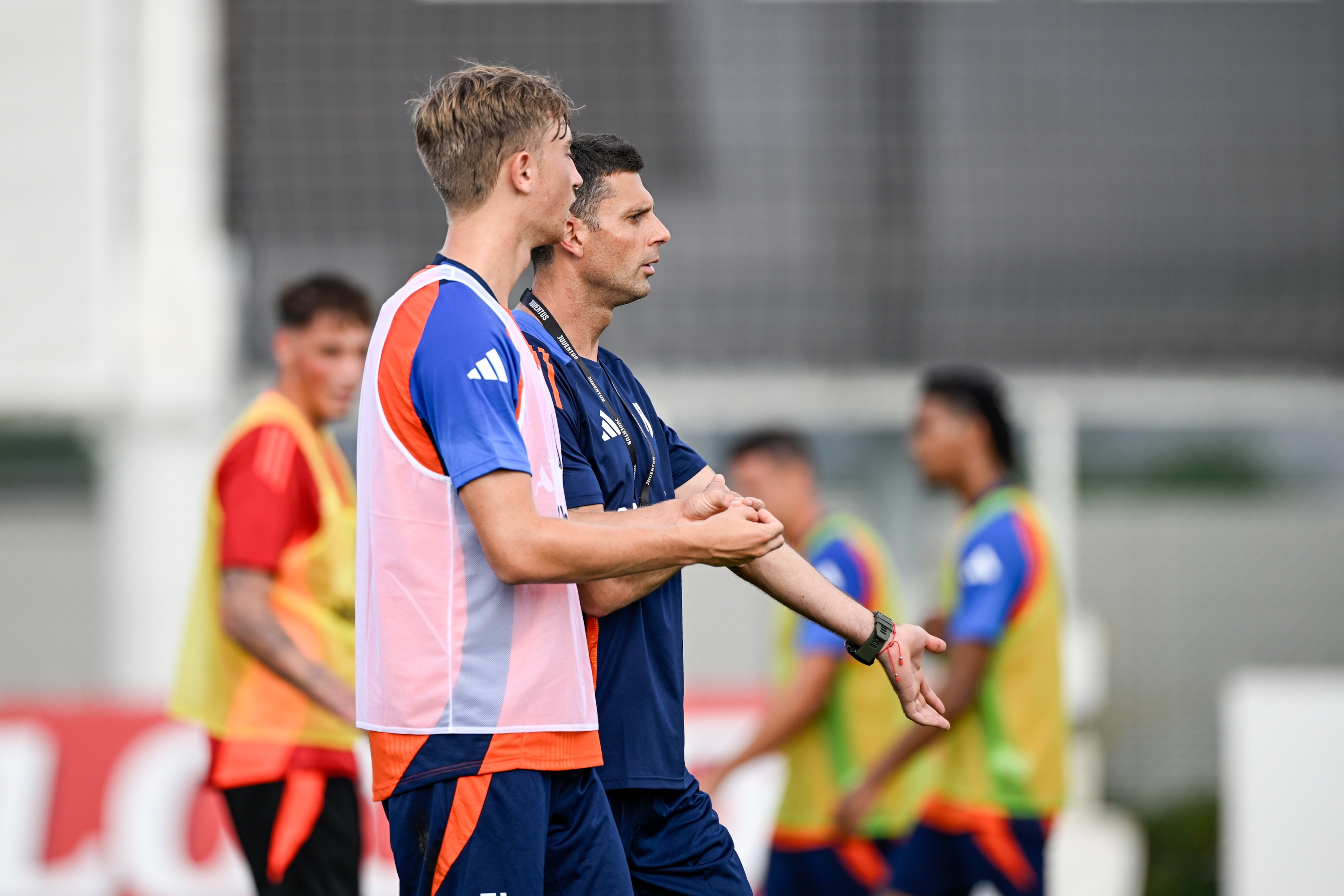 TURIN, ITALY - JULY 10: Dean Huijsen, Thiago Motta of Juventus during a training session at JTC on July 10, 2024 in Turin, Italy. (Photo by Daniele Badolato - Juventus FC/Juventus FC via Getty Images)