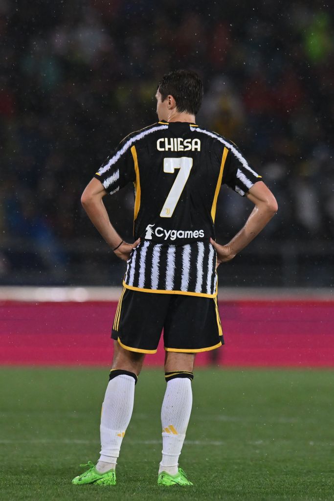 BOLOGNA, ITALY - MAY 20: Federico Chiesa of Juventus looks on during the Serie A TIM match between Bologna FC and Juventus at Stadio Renato Dall'Ara on May 20, 2024 in Bologna, Italy. (Photo by Alessandro Sabattini/Getty Images)