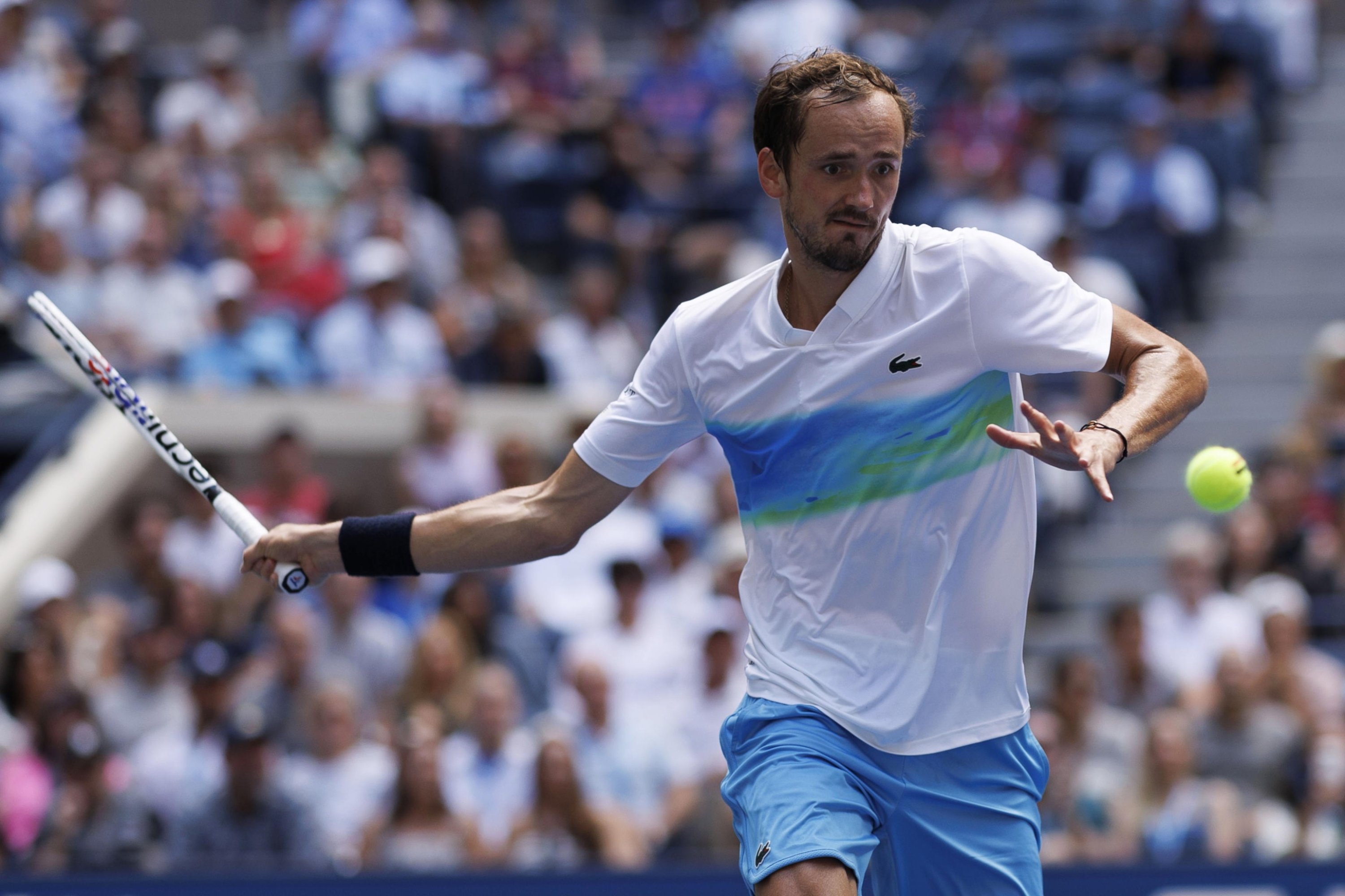 epa11580896 Daniil Medvedev of Russia in action during his Men Singles Round of 16 match against Nuno Borges of Portugal at the US Open tennis championships in Flushing Meadows, New York, USA, 02 September 2024.  EPA/CJ GUNTHER