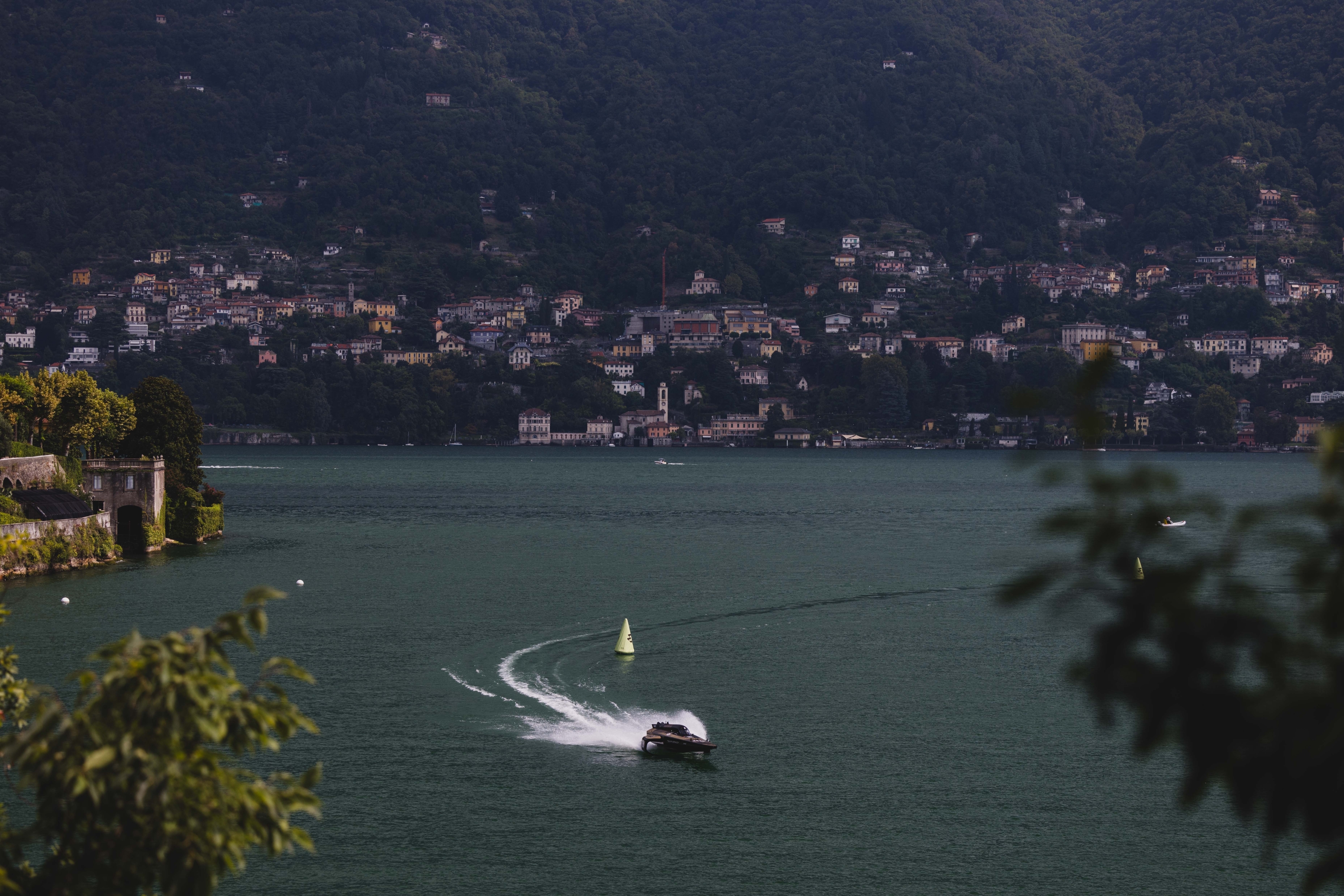 |Driver: Emma Kimlainen|Driver: Sam Coleman|Number: 12|Team: Team Brady|Car: E1 Race Bird||Photographer: Shiv Gohil|Event: Lake Como GP|Circuit: Lake Como|Location: Lake Como|Series: E1 Series|Season: 2024|Country: Italy|Keyword: season 1|Keyword: season one|Keyword: S1|Keyword: photography|Keyword: photos|Keyword: images|Keyword: motorsport|Keyword: powerboat racing|Keyword: boat|Keyword: 2024|Keyword: lombardy|Keyword: August|Keyword: E1 Series Photography|Keyword: marine|Keyword: boat racing|Keyword: lake|Keyword: alps|