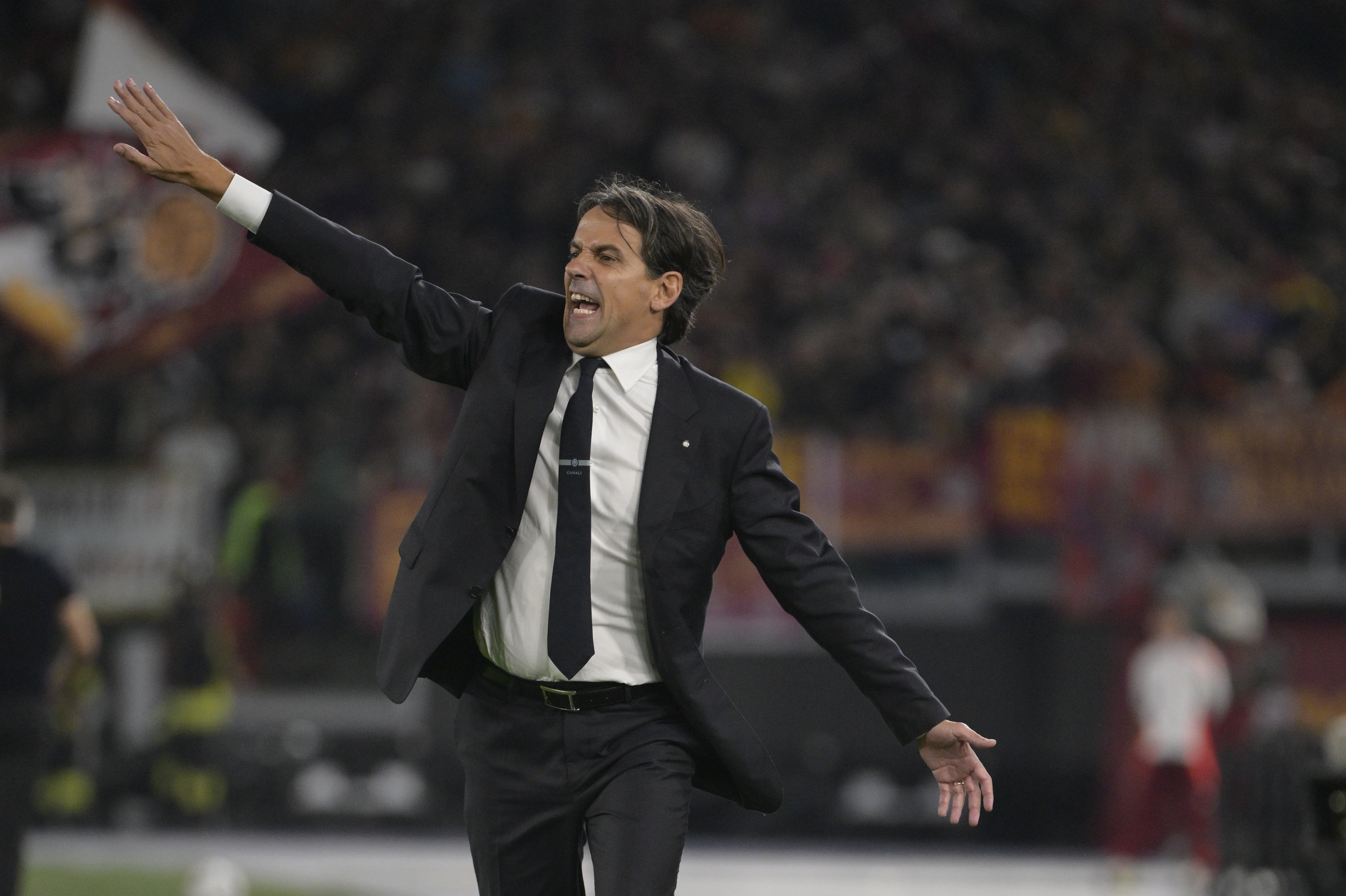 Inter Milanâs head coach Simone Inzaghi during the Serie A Enilive soccer match between AS Roma and Inter at the Rome's Olympic stadium, Italy - Sunday, October 20, 2024. Sport - Soccer. (Photo by Fabrizio Corradetti / LaPresse)