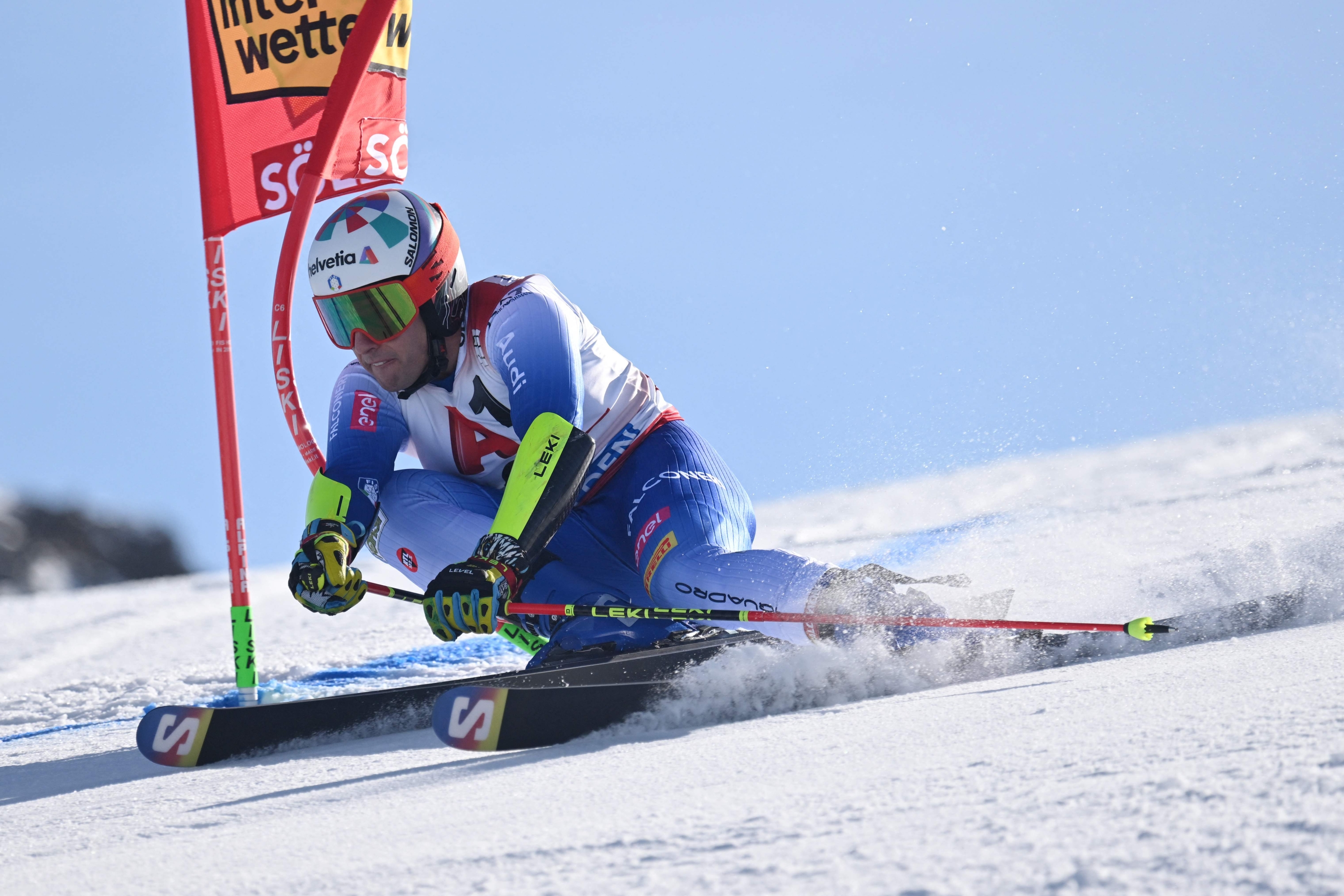 Italy's Luca De Aliprandini competes during the first run of the men's Giant Slalom of the FIS Alpine Ski World Cup in Soelden, Austria, on October 27, 2024. (Photo by KERSTIN JOENSSON / AFP)