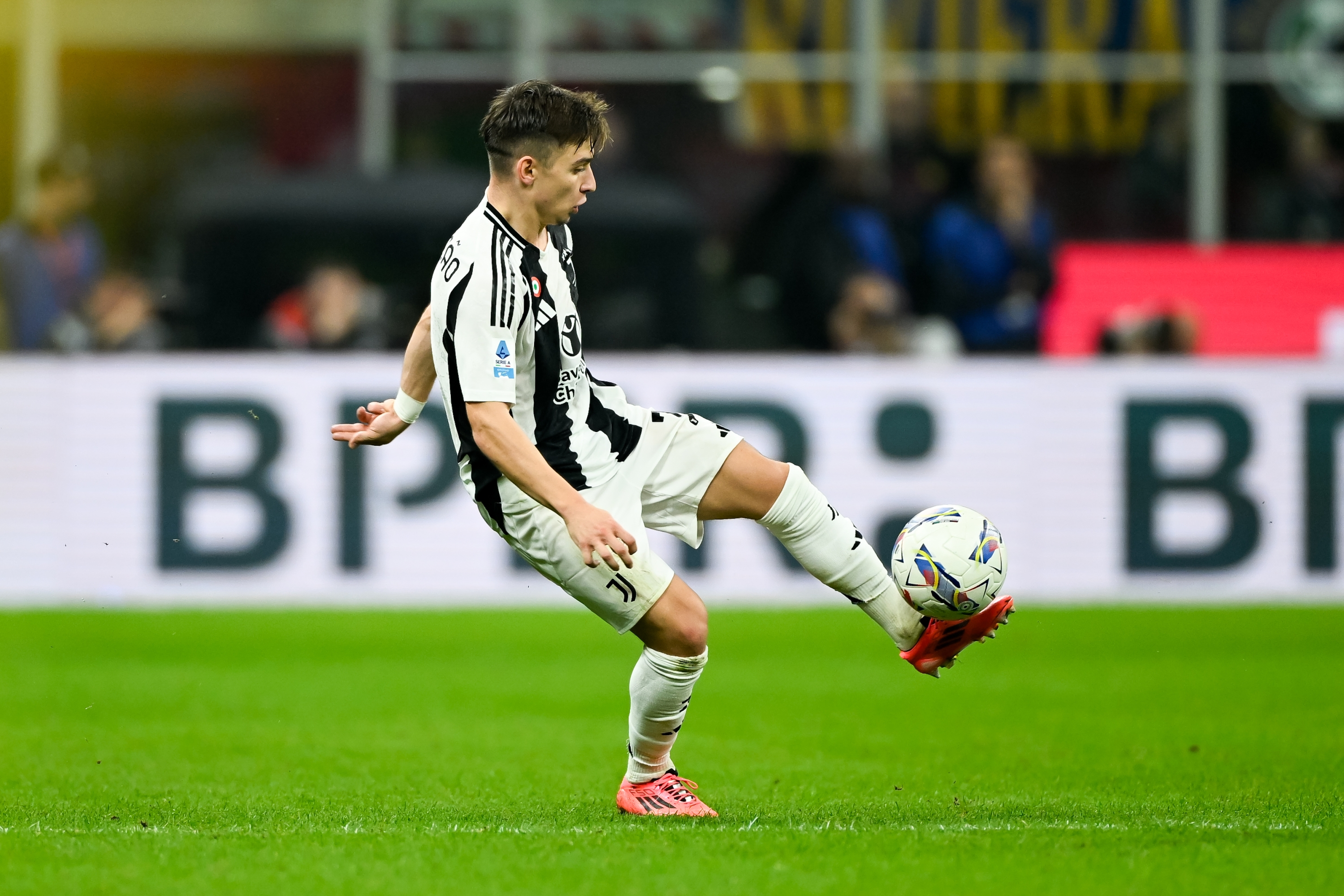 MILAN, ITALY - OCTOBER 27: Francisco Conceicao of Juventus during the Serie A match between FC Internazionale and Juventus at Stadio Giuseppe Meazza on October 27, 2024 in Milan, Italy. (Photo by Daniele Badolato - Juventus FC/Juventus FC via Getty Images)