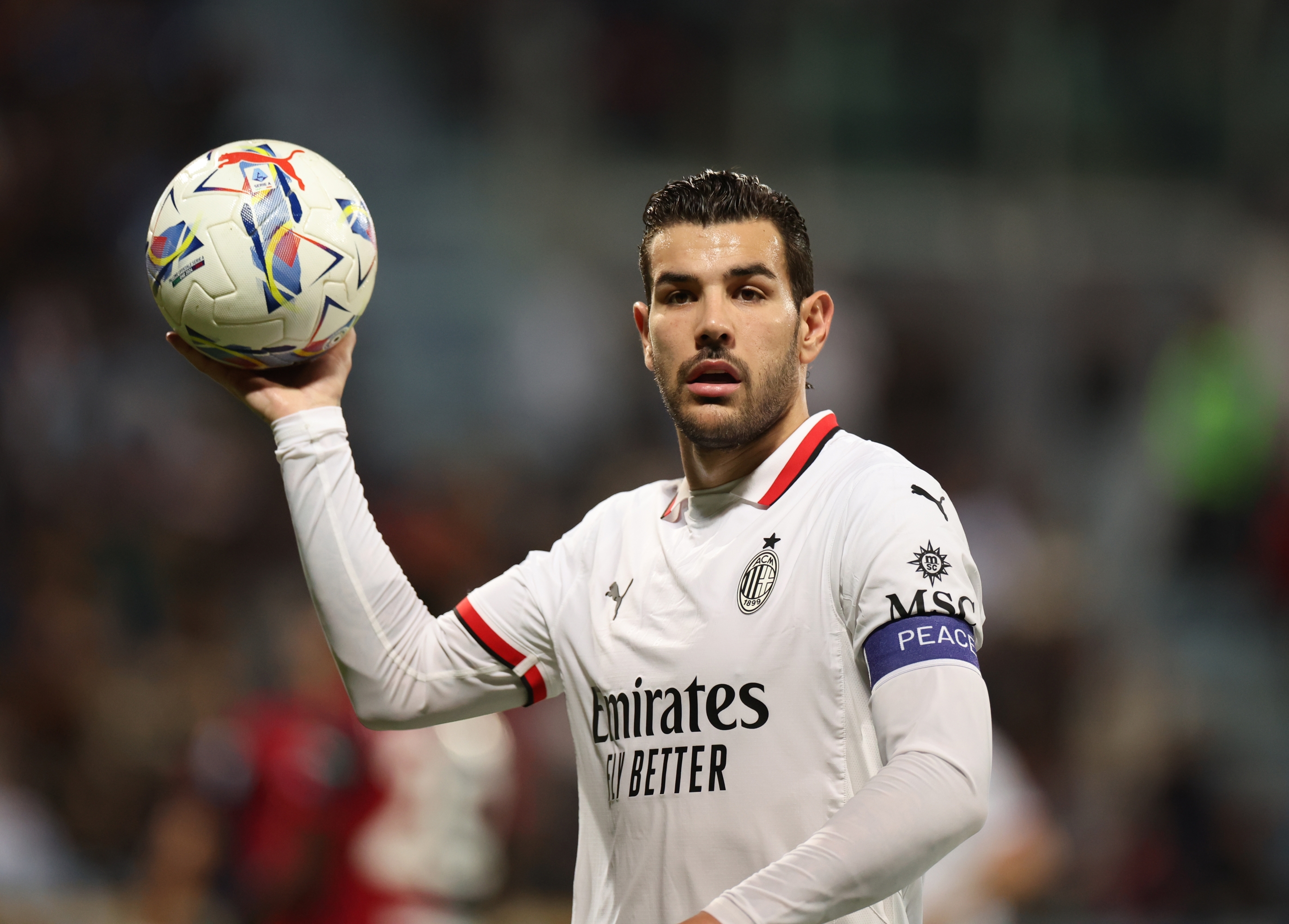 CAGLIARI, ITALY - NOVEMBER 09:  Theo Hernandez of AC Milan in action during the Serie A match between Cagliari and Milan at Sardegna Arena on November 09, 2024 in Cagliari, Italy. (Photo by Claudio Villa/AC Milan via Getty Images)