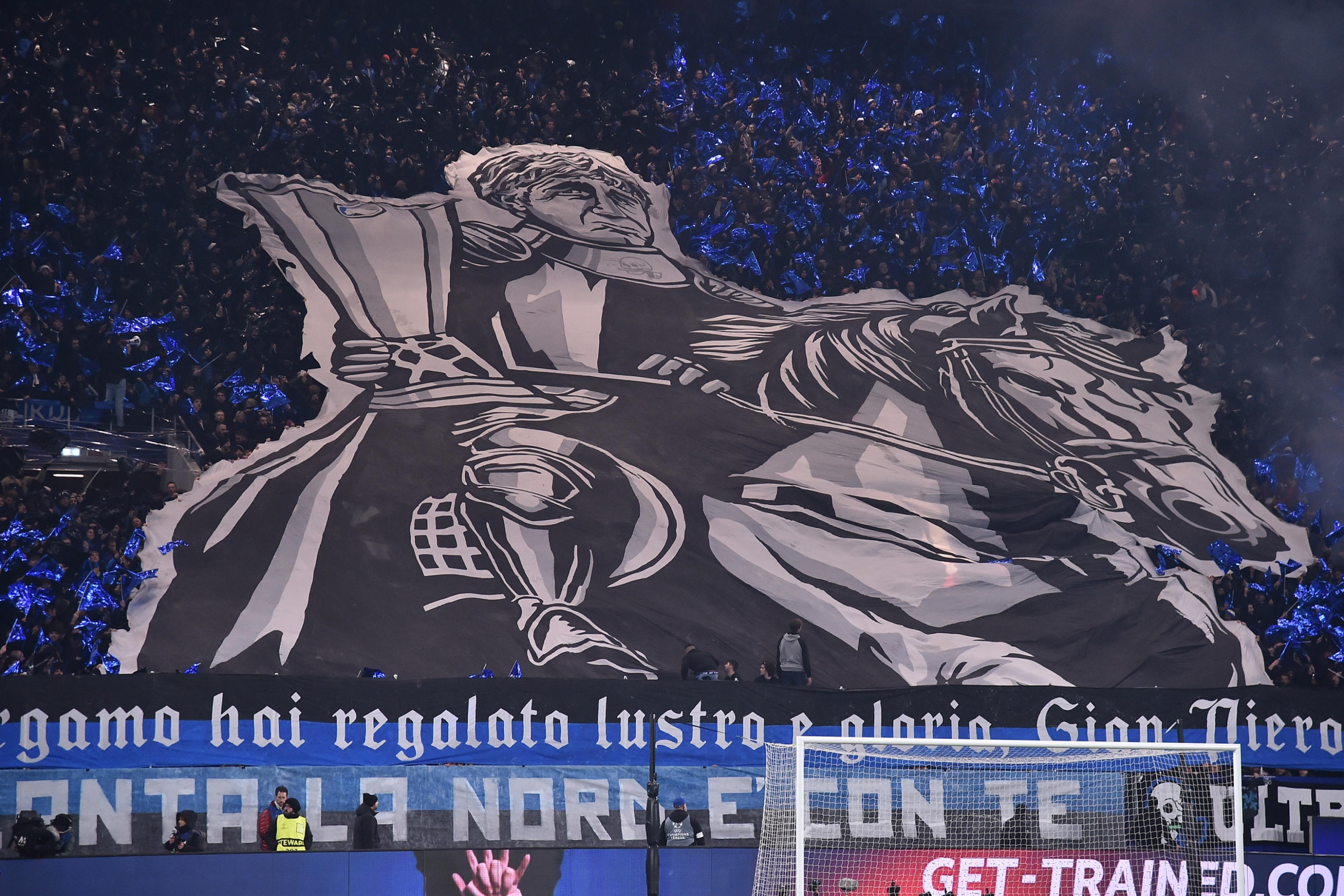 Atalanta's supporters during the UEFA Champions League soccer match between Atalanta BC and Real Madrid CF at Bergamo Stadium in Bergamo, Italy, 10 December 2024.  ANSA/MICHELE MARAVIGLIA