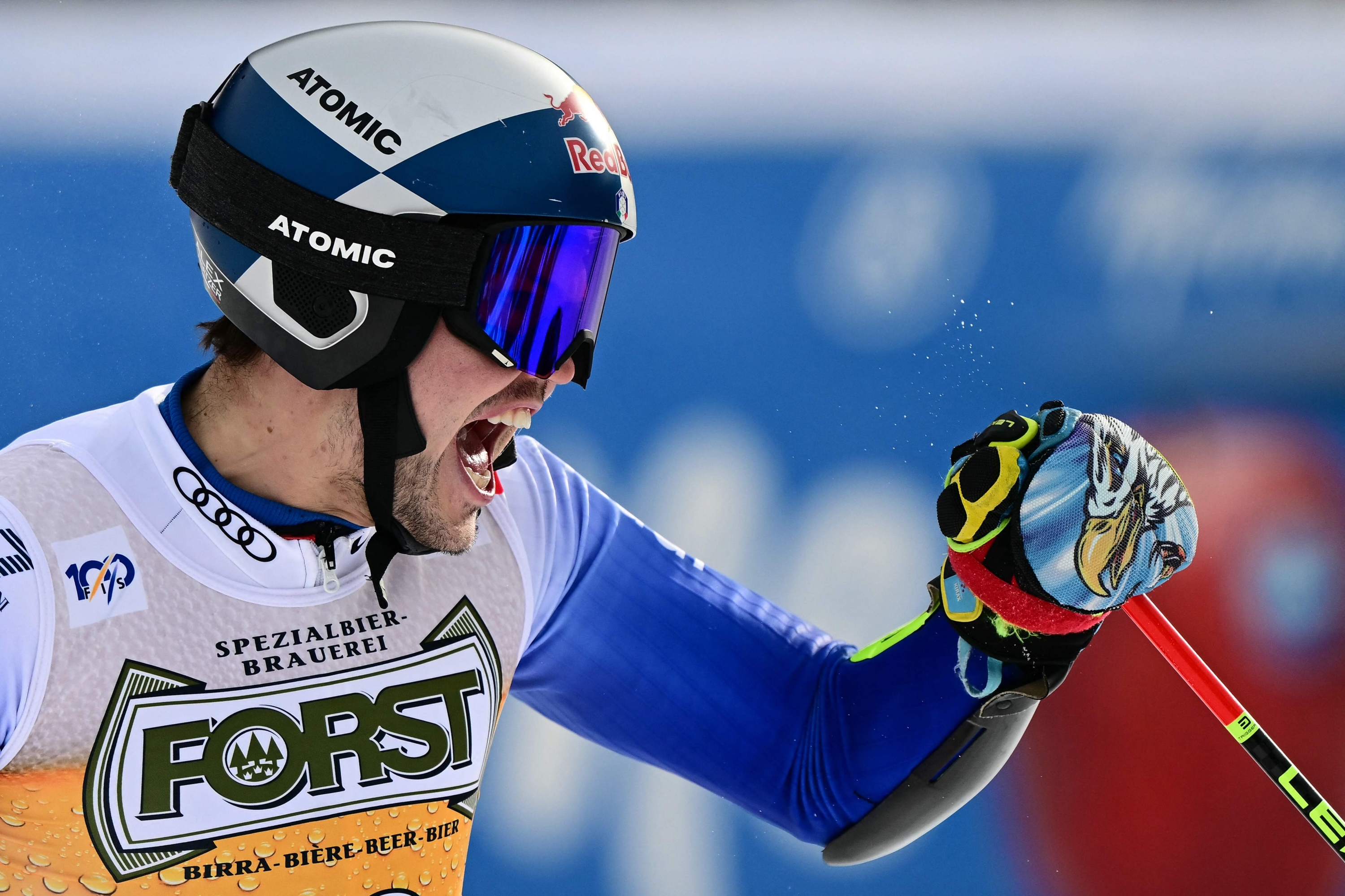 Italy's Alex Vinatzer reacts after the 2nd run of the men's Giant Slalom, during the FIS Alpine Ski World Cup in Alta Badia on December 22, 2024. (Photo by Marco BERTORELLO / AFP)