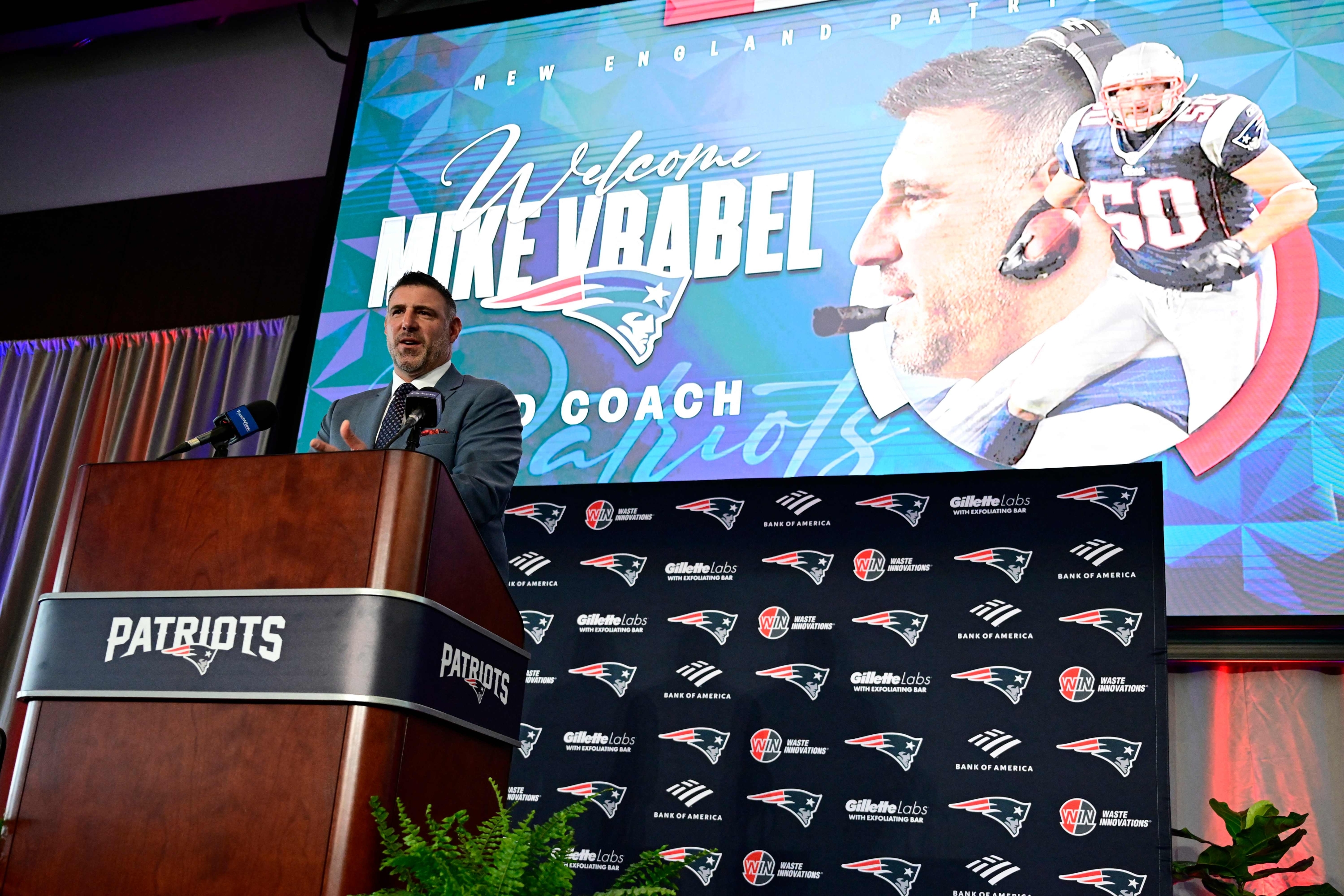 FOXBOROUGH, MASSACHUSETTS - JANUARY 13: Mike Vrabel speaks as he is introduced as head coach of the New England Patriots during a press conference at Gillette Stadium on January 13, 2025 in Foxborough, Massachusetts.   Billie Weiss/Getty Images/AFP (Photo by Billie Weiss / GETTY IMAGES NORTH AMERICA / Getty Images via AFP)