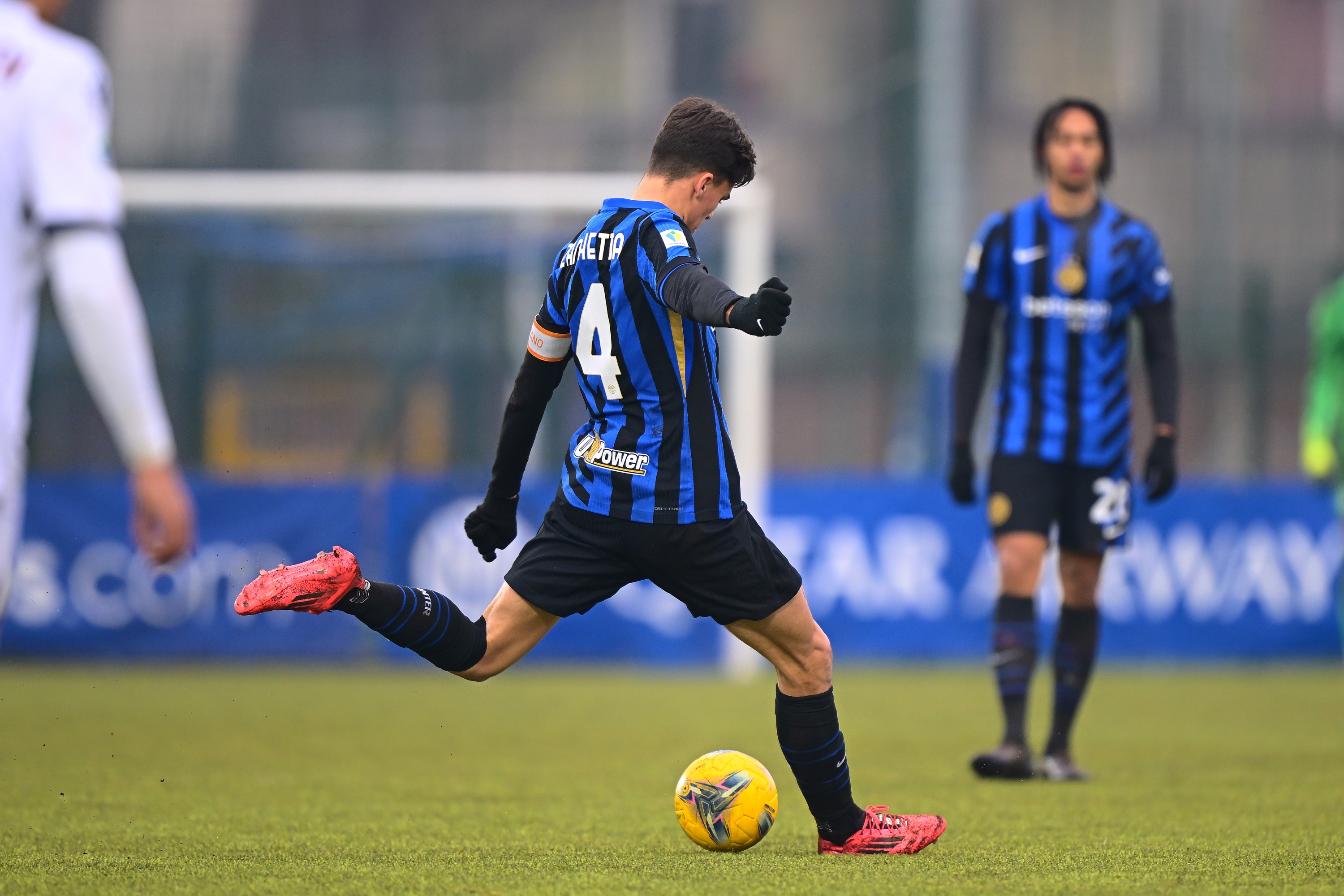 MILAN, ITALY - JANUARY 08: Mattia Zanchetta of FC Internazionale U20 in action during the Coppa Italia Primavera match between FC Internazionale U20 and Bologna U20 at Konami Youth Development Center in memory of Giacinto Facchetti (Interello) on January 08, 2025 in Milan, Italy. (Photo by Mattia Pistoia - Inter/Inter via Getty Images)