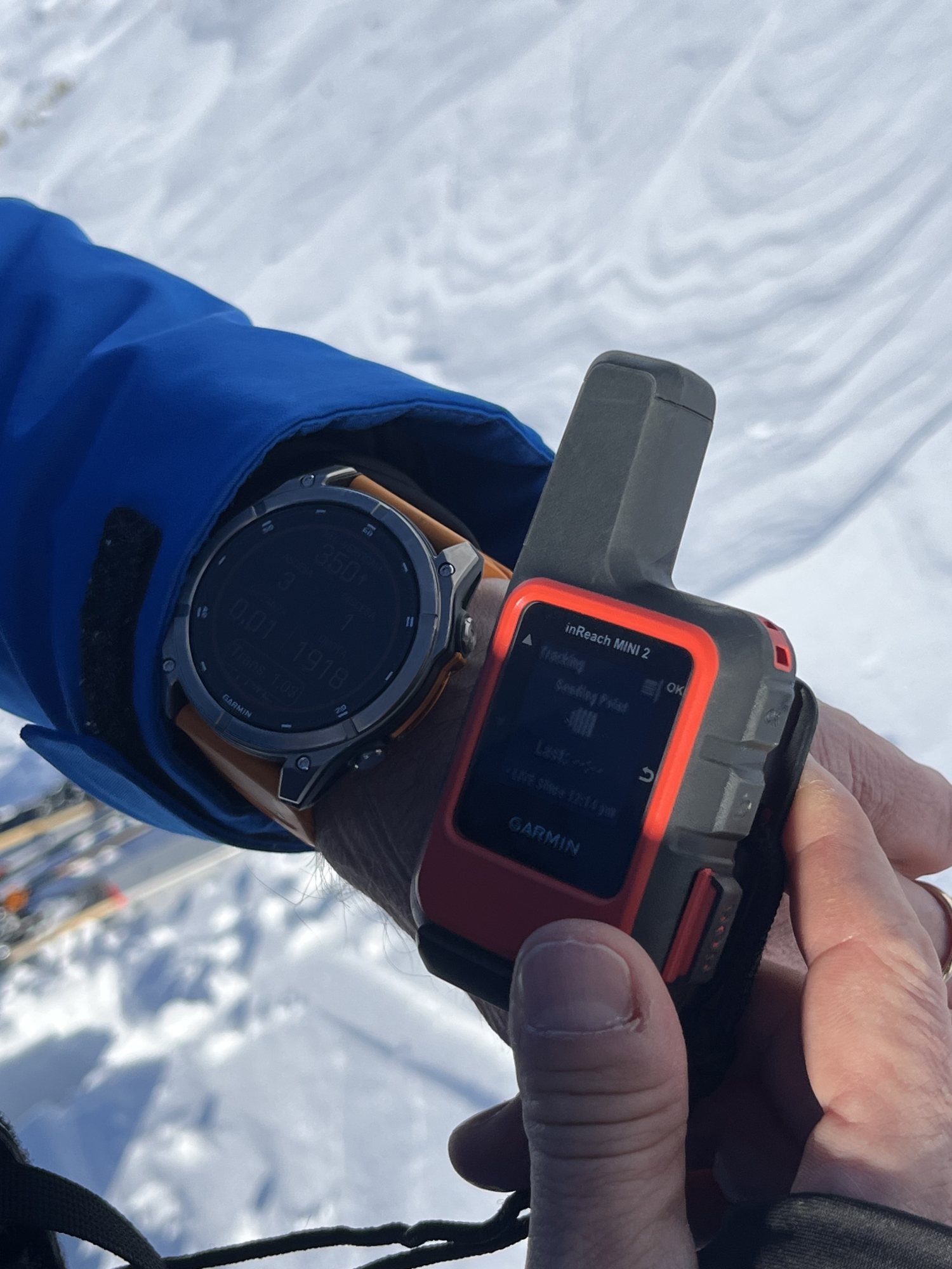 garmin inreach mini 2 fenix 8 satellitare smartwatch