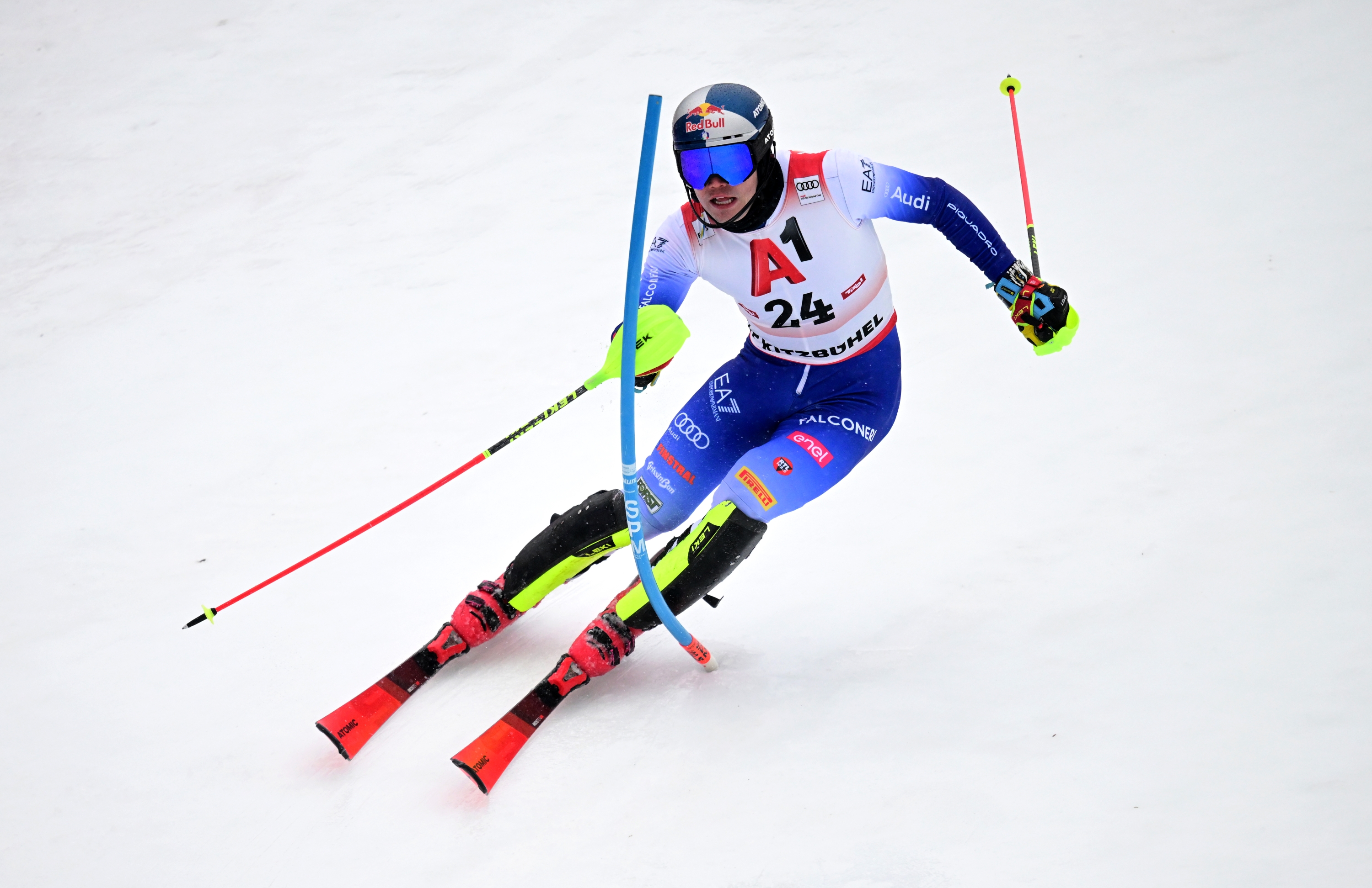 KITZBUEHEL, AUSTRIA - JANUARY 26: Alex Vinatzer of Italy competes in the first run of Men's Slalom at the Audi FIS Alpine Ski World Cup on January 26, 2025 in Kitzbuehel, Austria. (Photo by Christian Bruna/Getty Images)