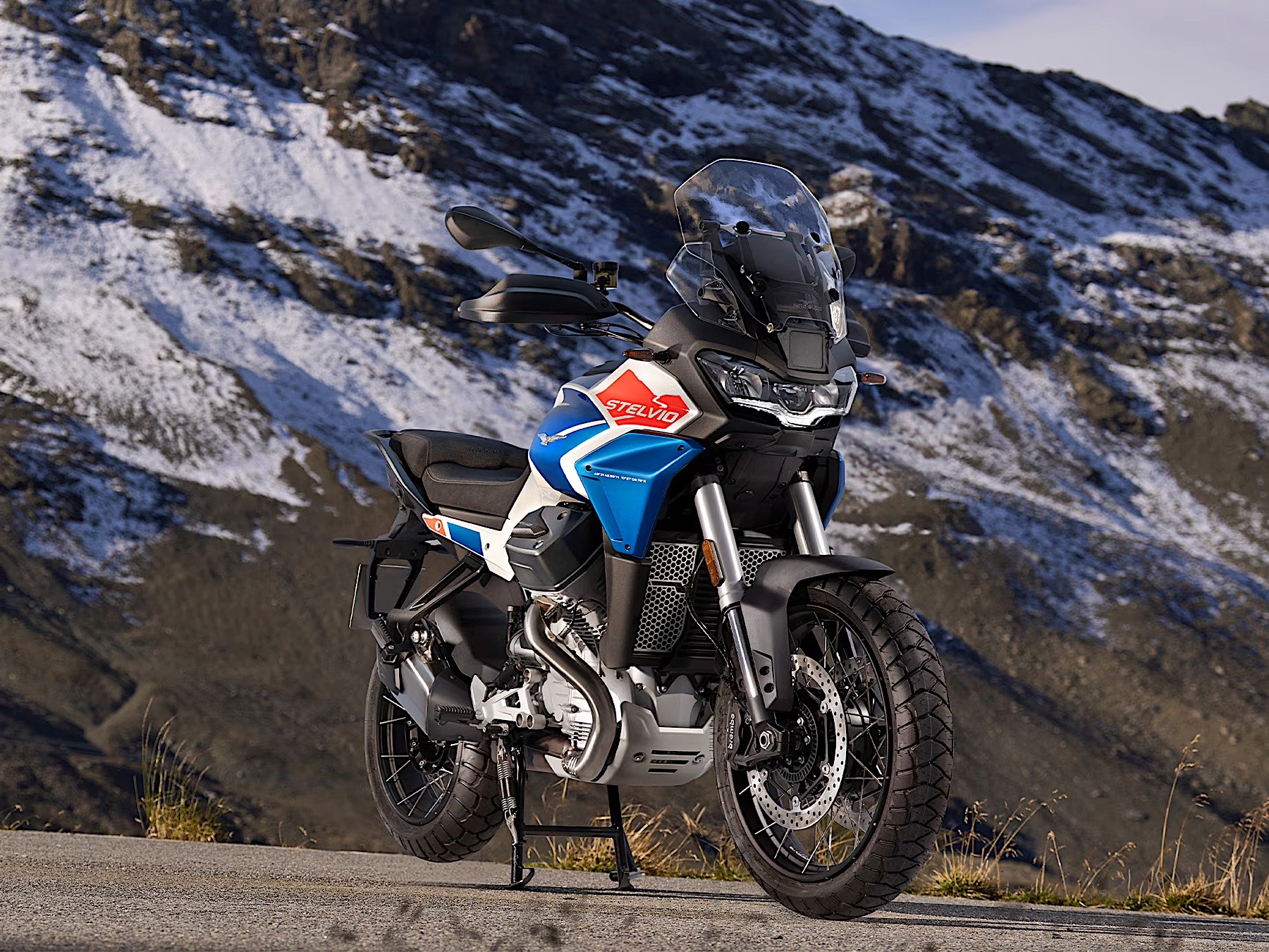 Moto Guzzi Stelvio Duecento Tributo