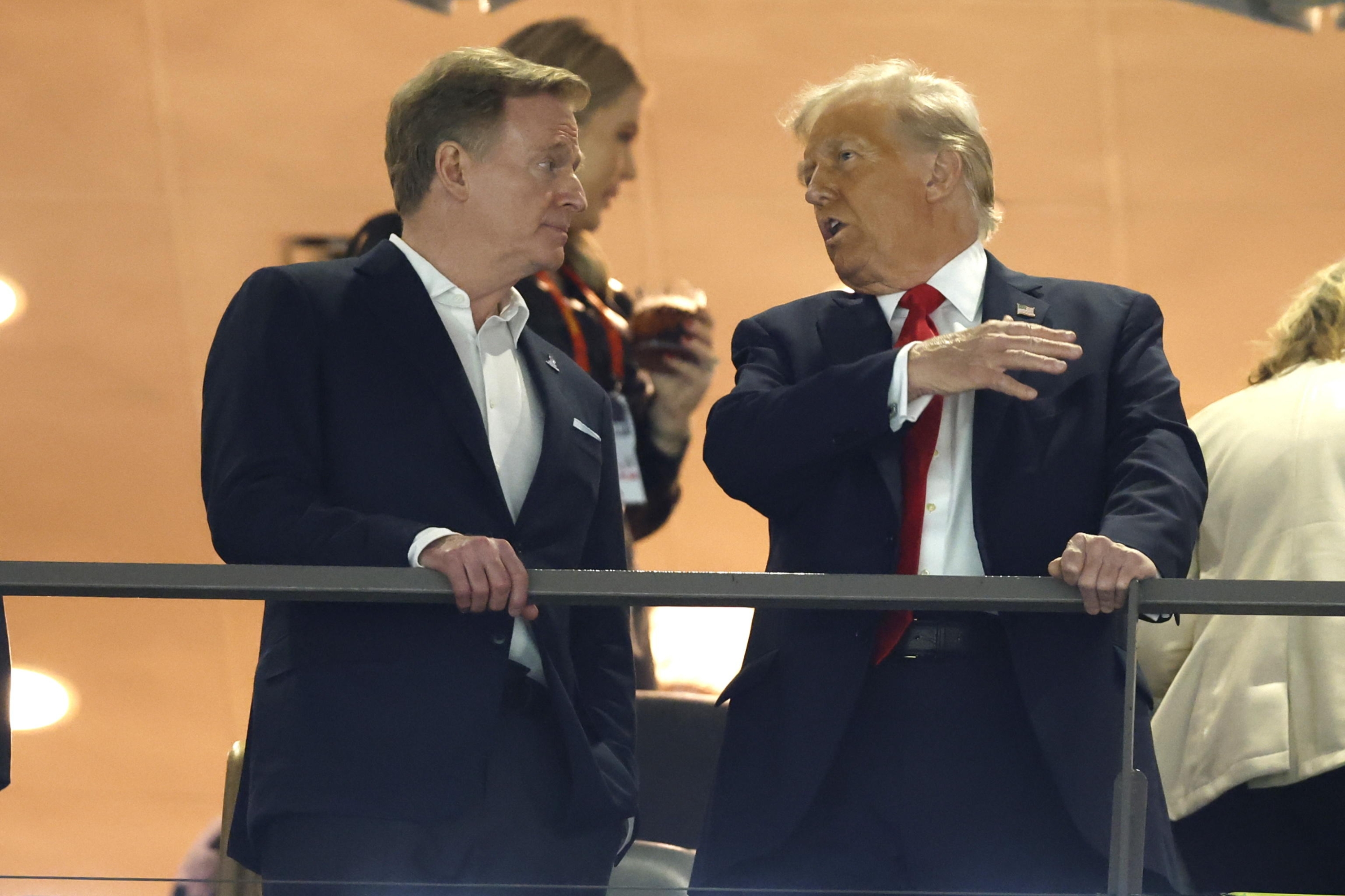 epaselect epa11885251 US President Donald Trump (R) talks with NFL Commissioner Roger Goodell (L) before Super Bowl LIX between the Kansas City Chiefs and the Philadelphia Eagles at Caesars Superdome in New Orleans, Louisiana, USA, 09 February 2025. The Super Bowl is the annual championship game of the NFL between the AFC Champion and the NFC Champion and has been held every year since 1967.  EPA/ERIK S. LESSER