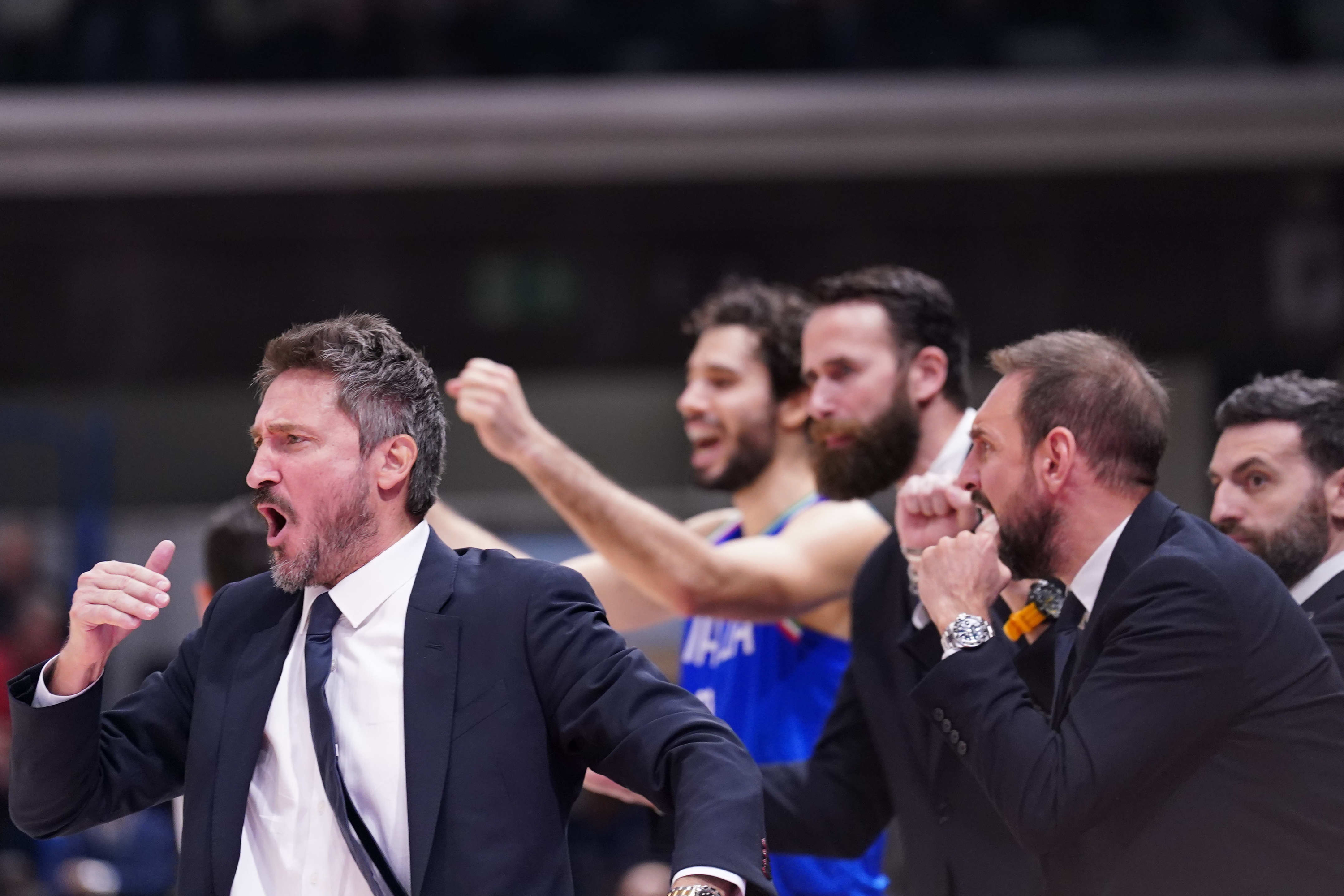 Gianmarco Pozzecco coaching the Italian national team