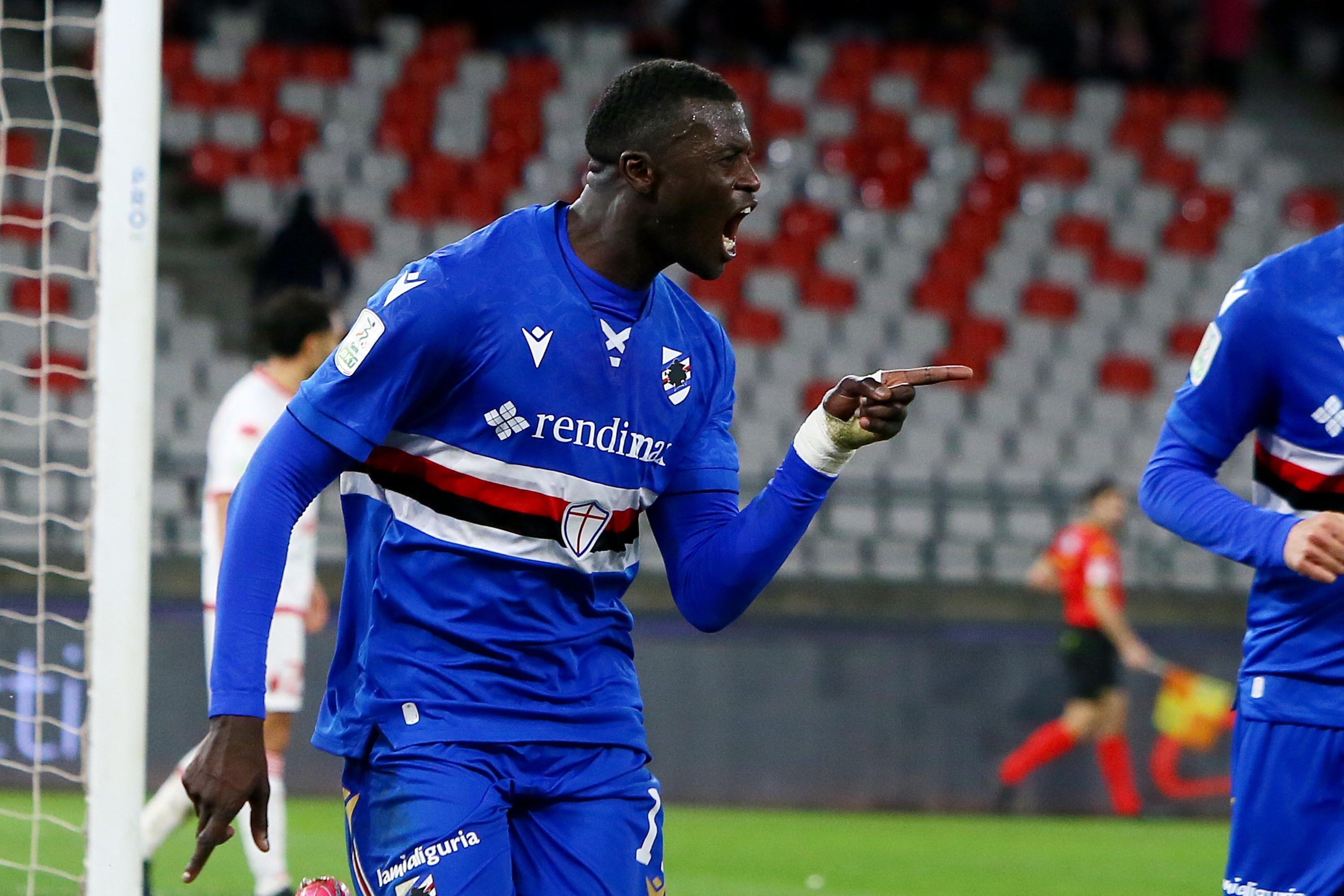 gol M'Baye Niang durante la partita tra Bari vs Sampdoria del Campionato italiano di calcio Serie BKT 2024/2025 - Stadio San Nicola, Bari, Italia - 02 Marzo 2024 - Sport (foto di Donato Fasano/LaPresse)