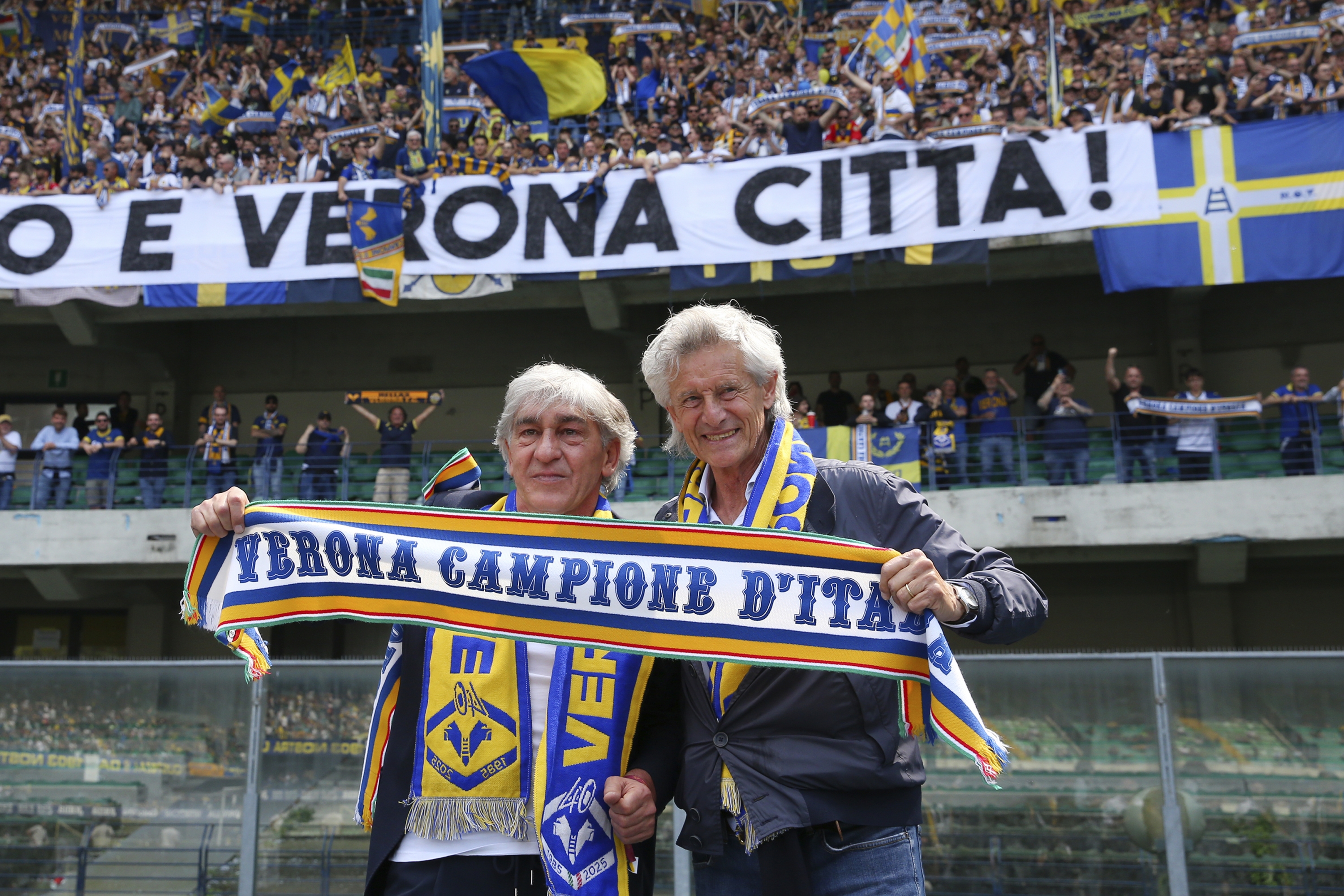 Pre match ,, champion of italy In action during the Serie A enilive soccer match between Hellas Verona and Lecce at the Marcantonio Bentegodi Stadium, north Est Italy - Sunday, May 11, 2025. Sport - Soccer (Photo by Paola Garbuio /Lapresse)