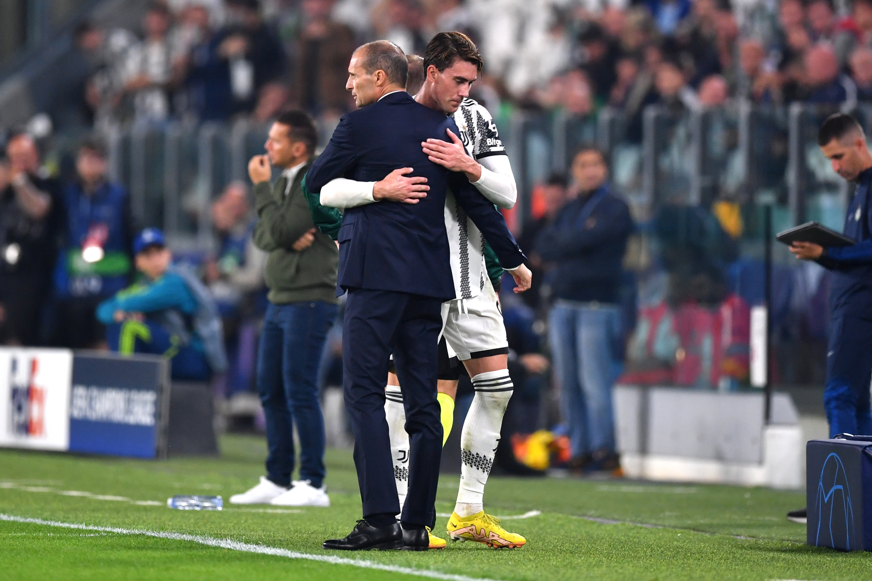 Dusan Vlahovic in action for Juventus.