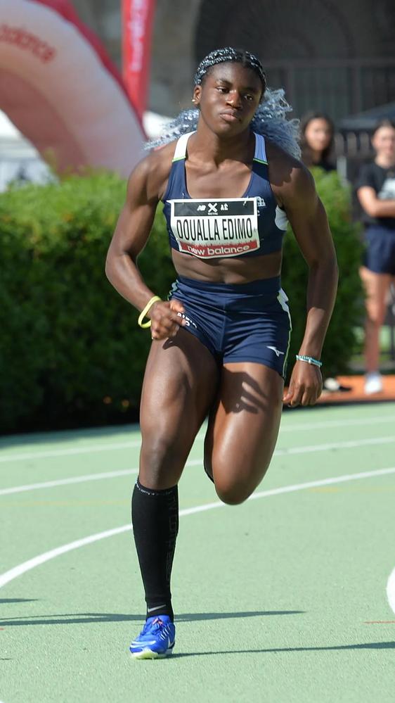kelly Doualla