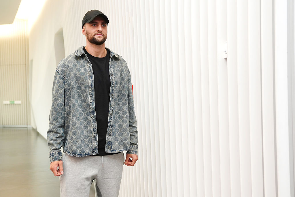 Adrien Rabiot arriving at Malpensa Prime airport for AC Milan on September 11, 2025.