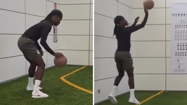 Баскетболист Камавинга