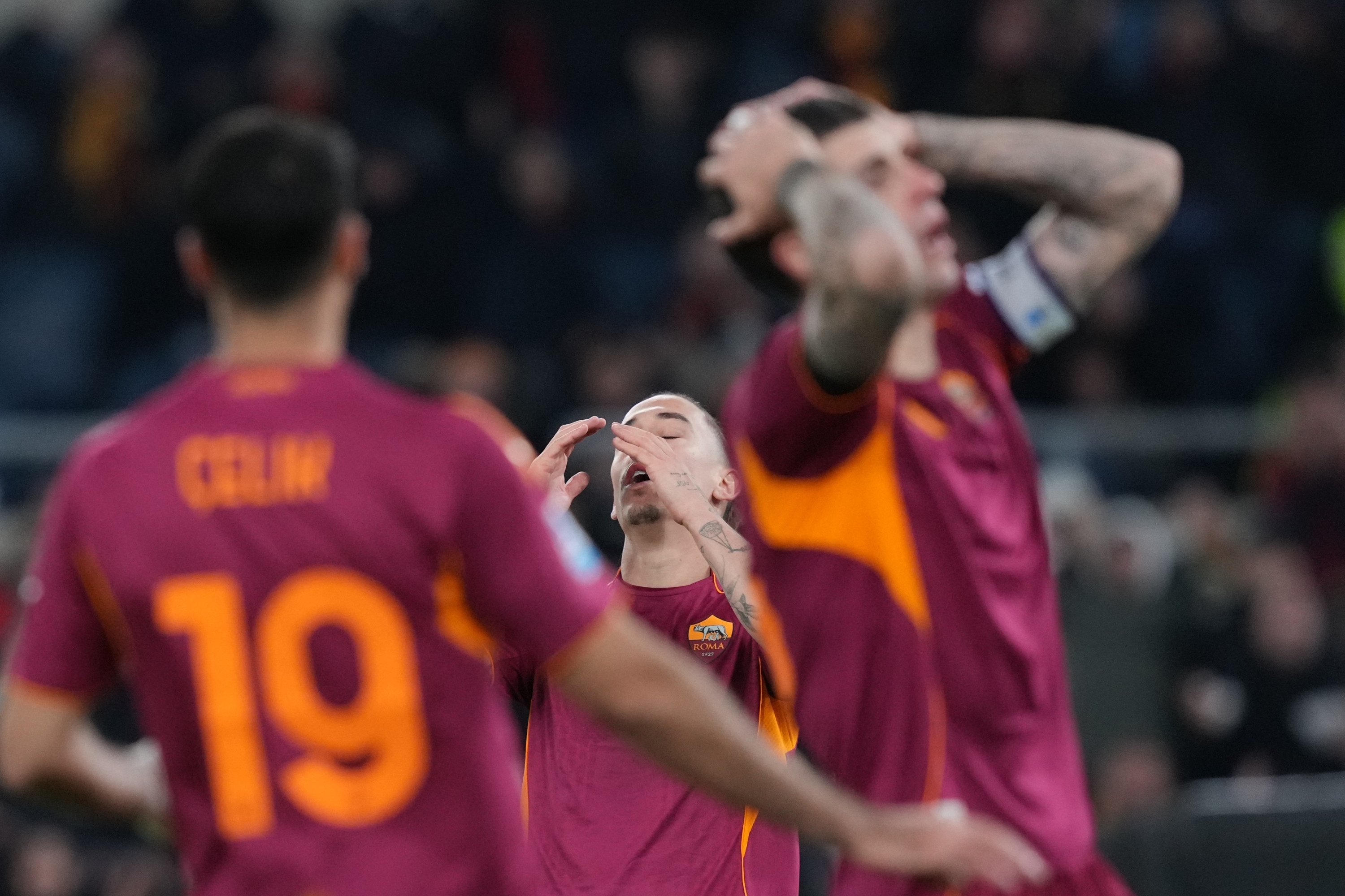 Romaâs Kostas Tsimikas during the Serie A EniLive soccer match between Roma and Sassuolo at the Rome's Olympic stadium, Italy - Saturday January 10, 2026 - Sport Soccer ( Photo by Alfredo Falcone/LaPresse )