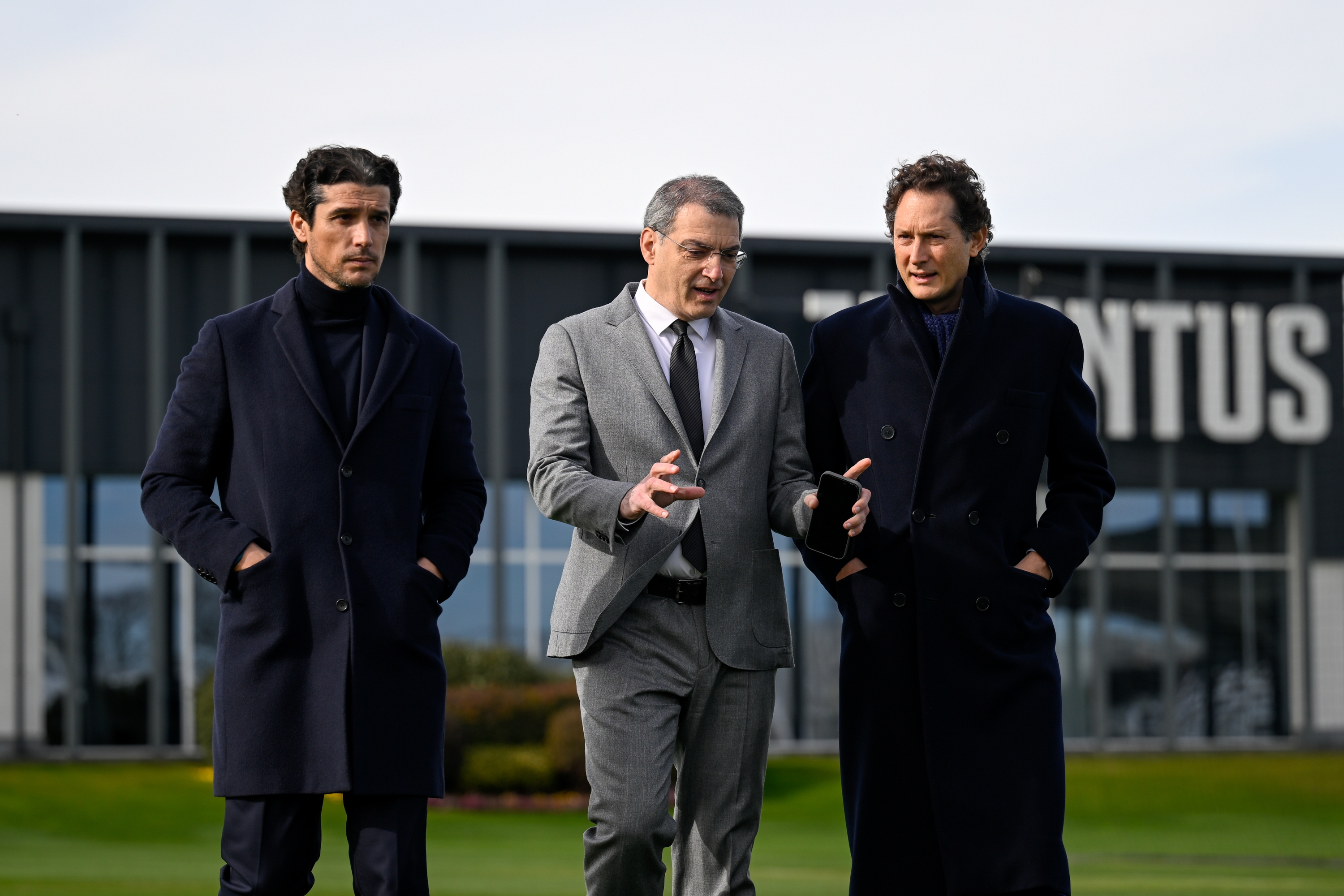 يوفنتوس يرفض التفريط في يلدز وسط اهتمام الدوري الإنجليزي ويواجه تحديات بشأن كونسيكاو وتورام